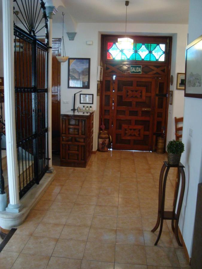 Hostal Duran Alora Bagian luar foto