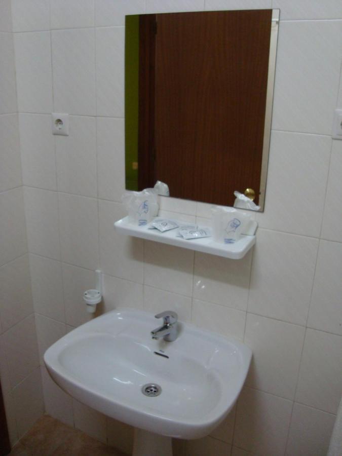 Hostal Duran Alora Bagian luar foto