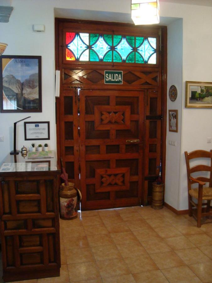 Hostal Duran Alora Bagian luar foto