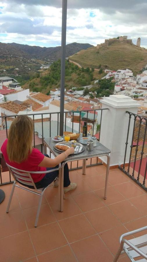 Hostal Duran Alora Bagian luar foto